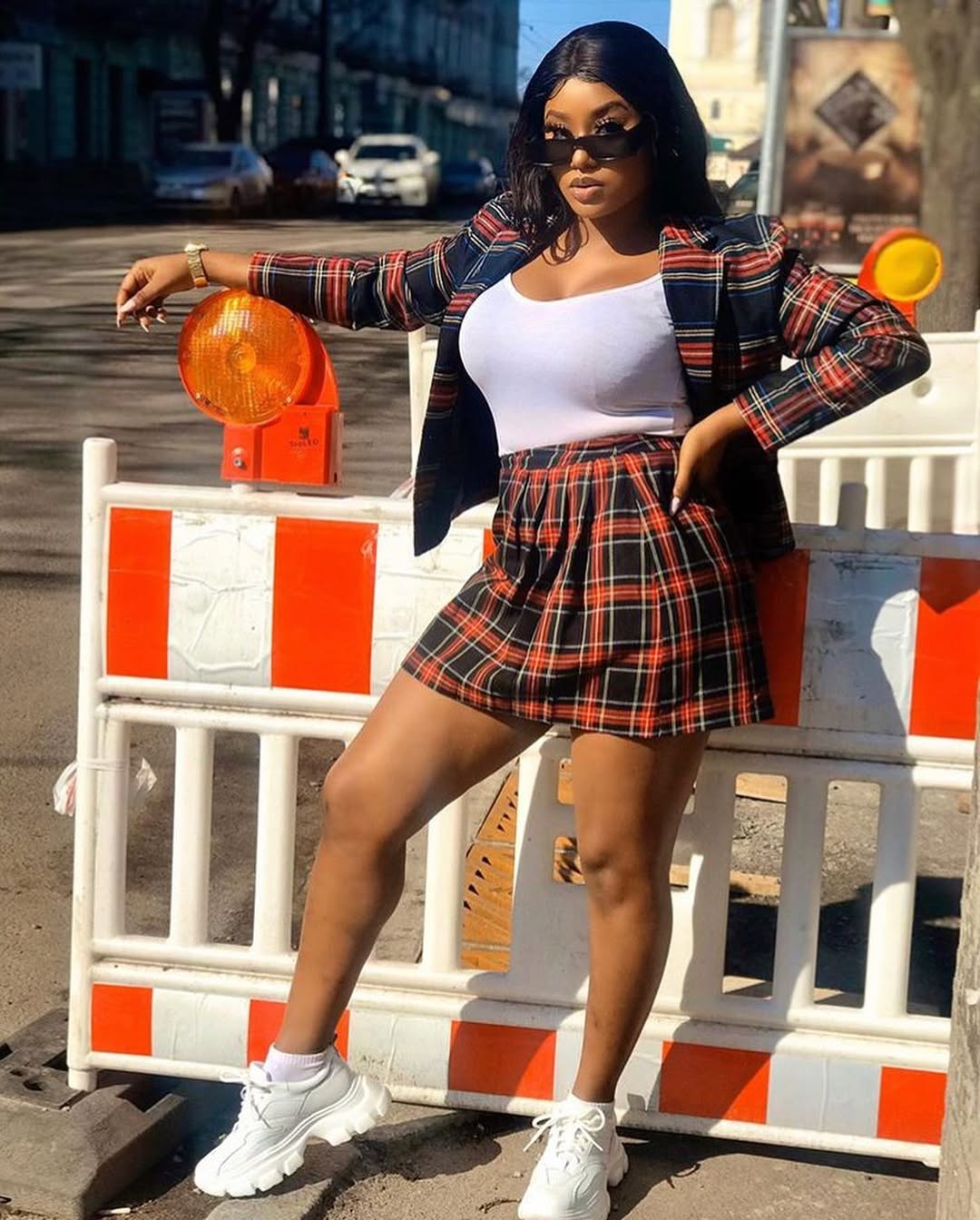 Lady 1
